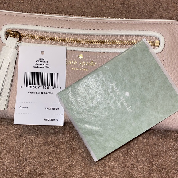 Kate Spade Wallet New with tags ! - Picture 2 of 6